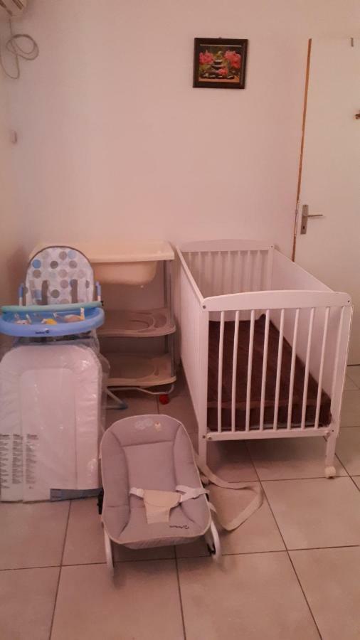 فيلا La Casa Binecha Avec Jacuzzi Baillif المظهر الخارجي الصورة