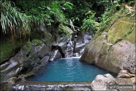 فيلا La Casa Binecha Avec Jacuzzi Baillif المظهر الخارجي الصورة